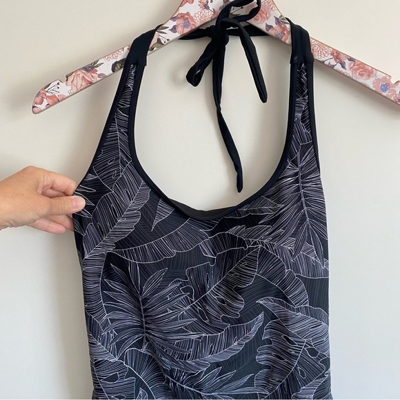 HAPARI Black & White Floral Leaf Sport Tankini Halter Tank Top Swimsuit Small - Picture 3 of 10